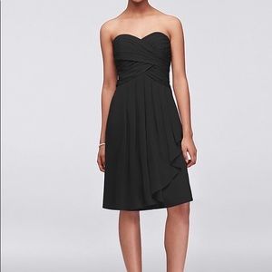 NWT-David’s Bridal Strapless Crinkle Chiffon Dress